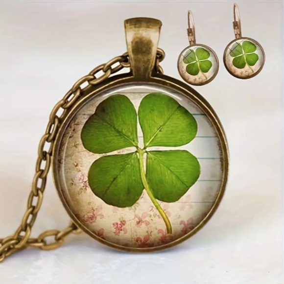 Pendant & Earrings - Vintage Boho Style -Iron Style, Glass Mosaic -4 Leaf Clover - Picture 1 of 6